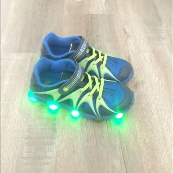 Leepz lights on shoes!!! - Picture 2 of 5